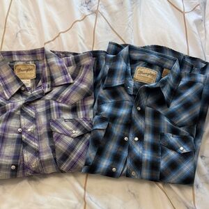 Wrangler Men's Casual Plaid Shirts - Purple and Blue large short sleeve